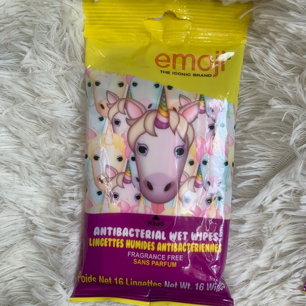 anti bacterial wipes unicorn